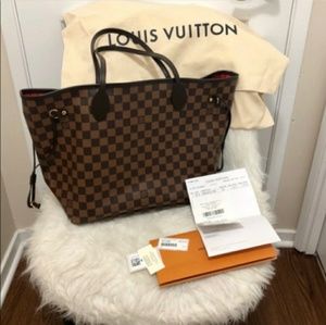 Louis Vuitton neverfull bag